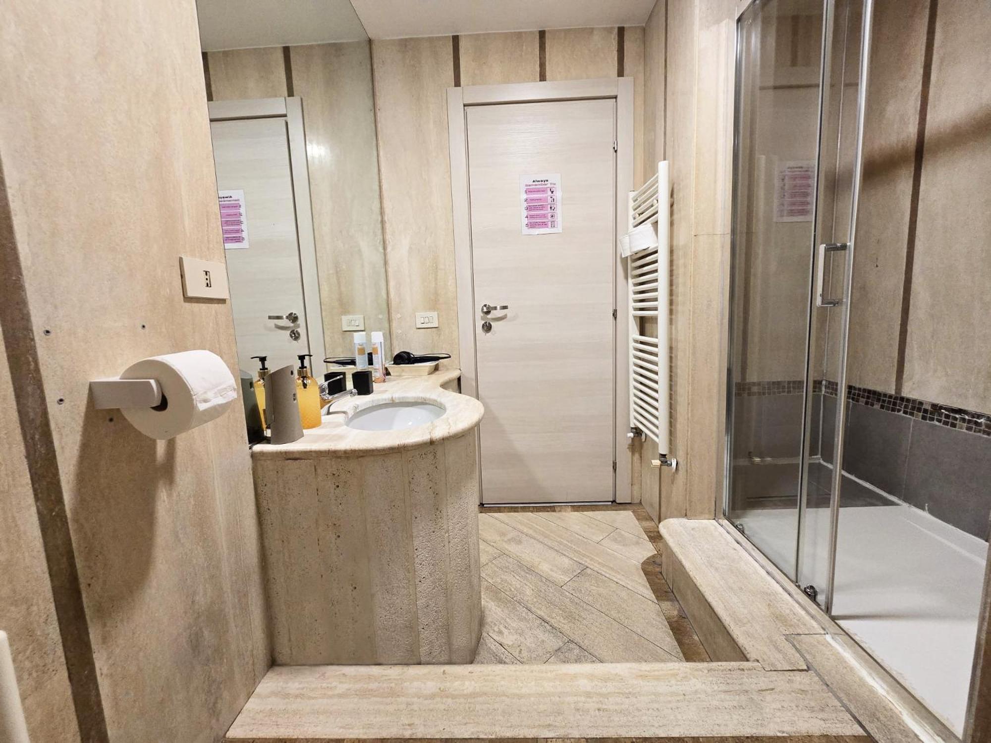 Myomax Guesthouse Rome Luaran gambar